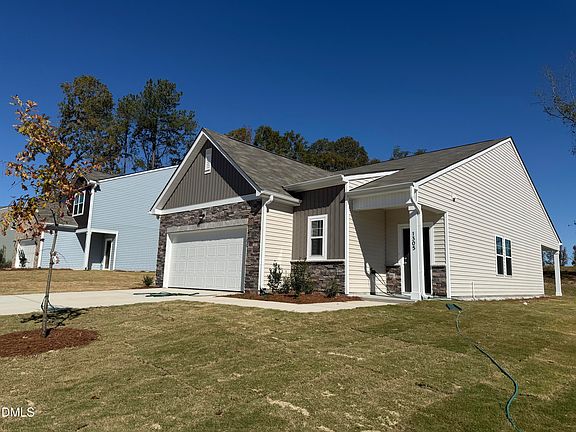 3rd image of 1305 Pond Overlook Dr