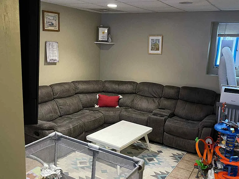 25 Skyline Dr #1 — Photo 1