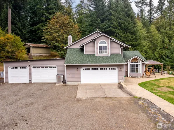 809 Melton Road, Castle Rock, WA 98611