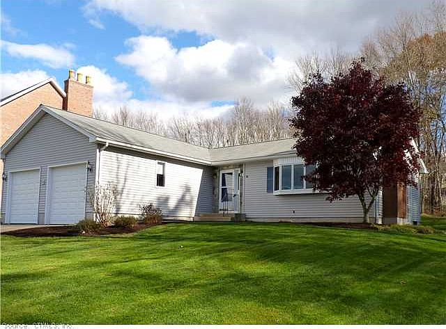 1st image of 76 Tallwood Dr