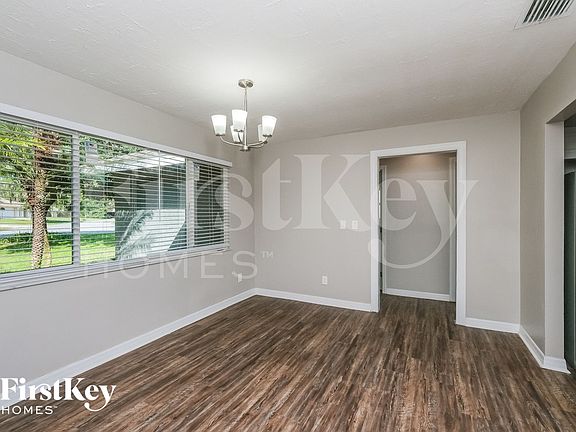 4th image of 23544 Bellaire Loop
