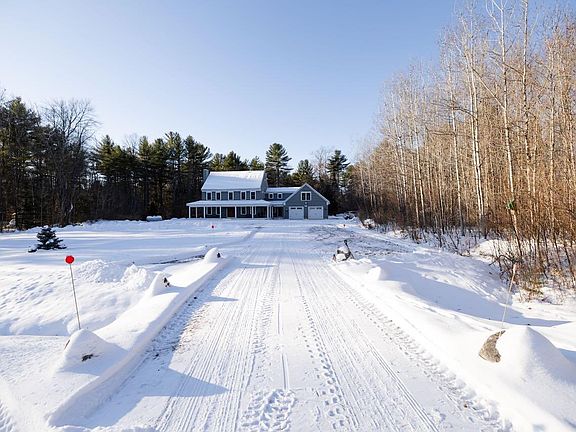 4th image of 23 Quarterhorse Drive