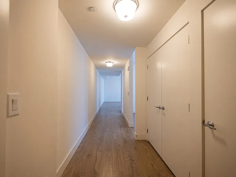 308 Columbus Ave — Photo 57