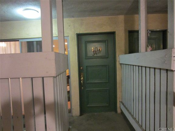 3rd image of 121 Sinclair Ave Unit 109