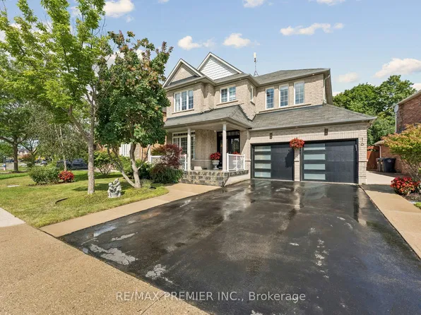 16 Rockstep Ct, Brampton, ON L6R 3H2