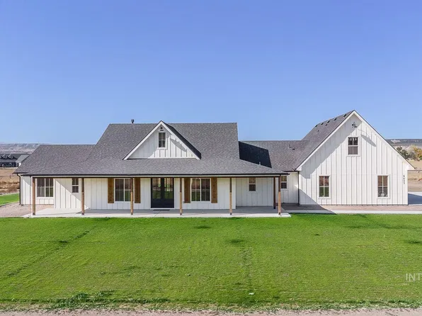 8633 Map Rock Rd, Caldwell, ID 83607