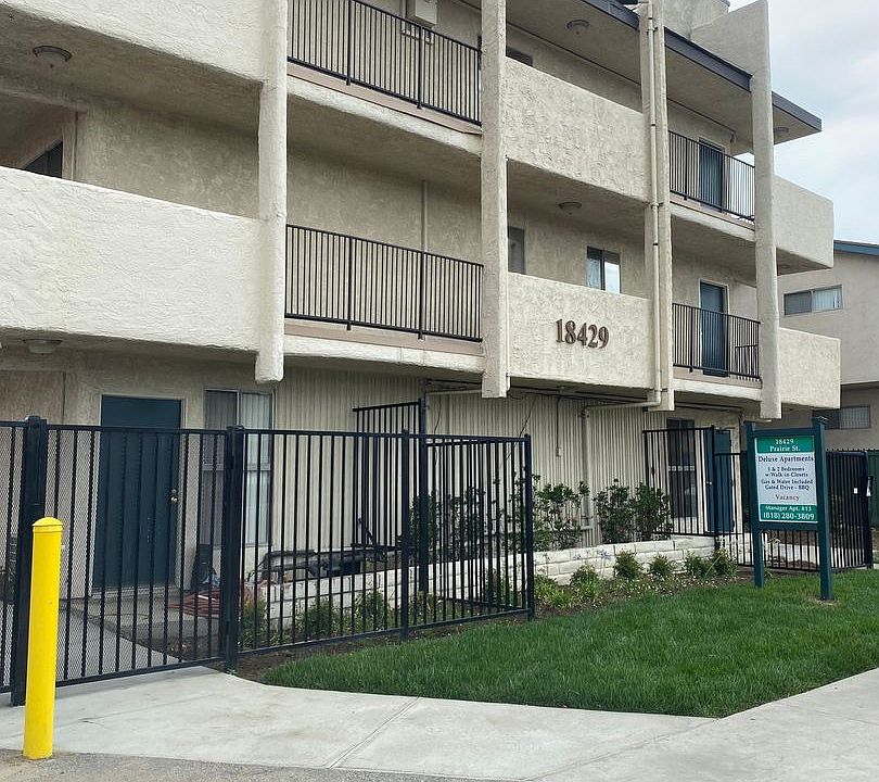 1st image of 18429 Prairie St #29