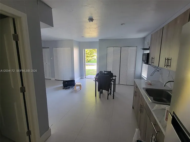 15250 SW 154th Ave #STUDIO — Photo 7