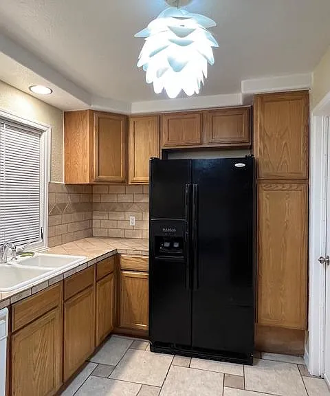 3409 N 88th Dr — Photo 8