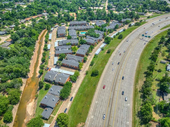 4400 Hemingway Dr APT 222, Oklahoma City, OK 73118