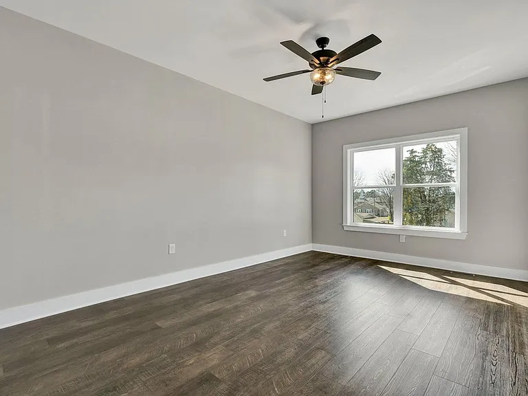 164 McNabb Dr NW — Photo 10