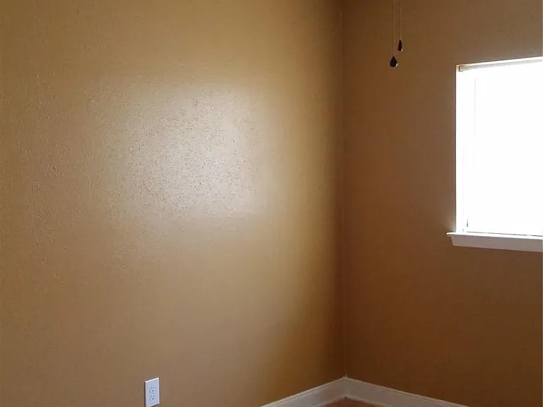 10927 Wilkenburg Dr — Photo 9