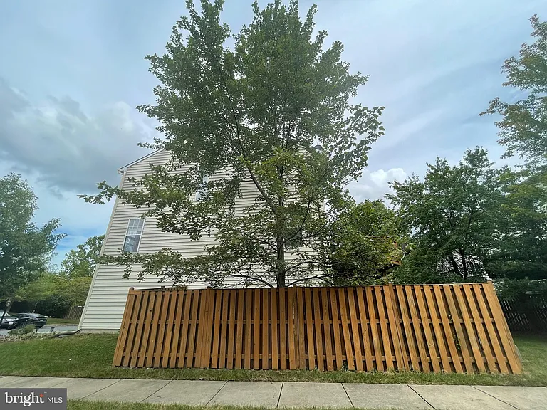 13511 Bannacker Pl — Photo 3