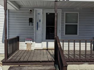 1712 W 8th St, Muncie, IN 47302