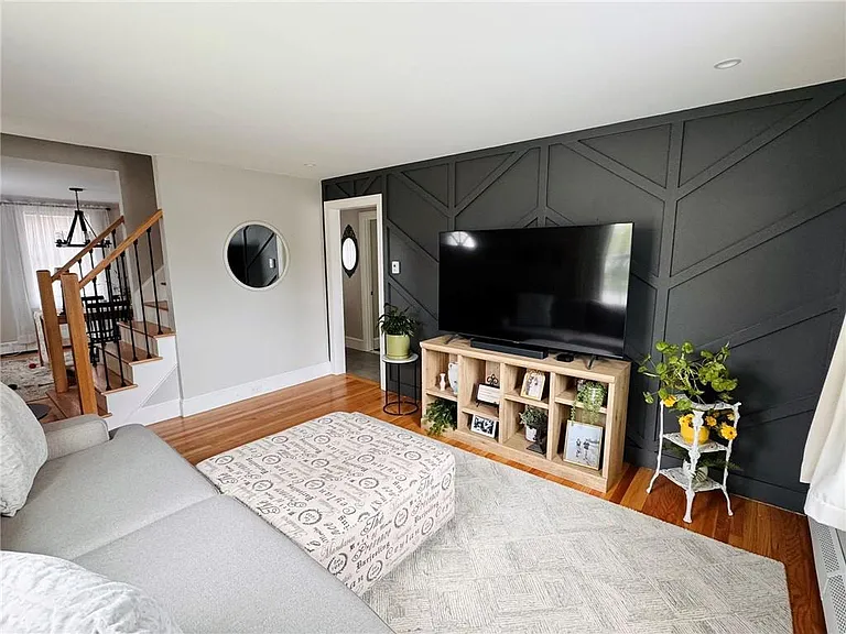 188 Sumner Ave — Photo 31