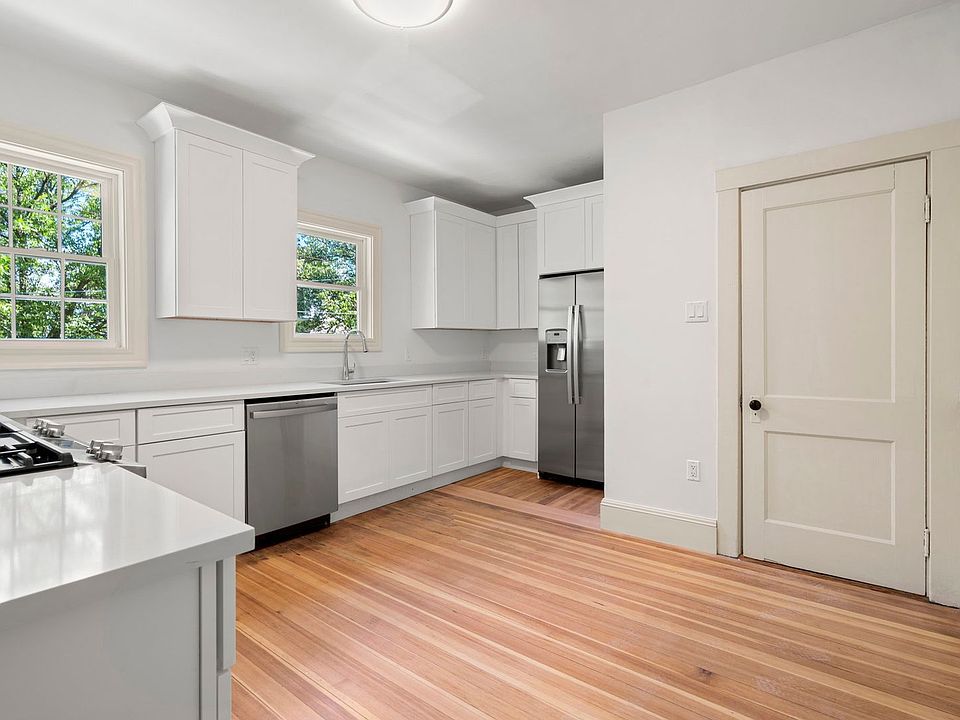 1st image of 45 Packard Ave #3