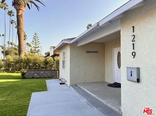 1219 N Azusa Ave, Azusa, CA 91702