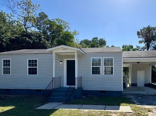 1139 Charmain St, Fayetteville, NC 28311