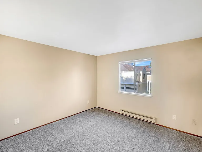 3330 Del Monte Blvd — Photo 30
