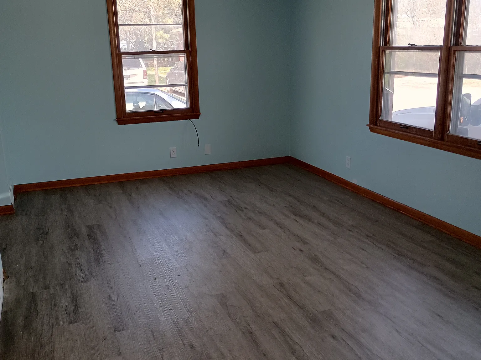 952 W Mary St — Photo 1