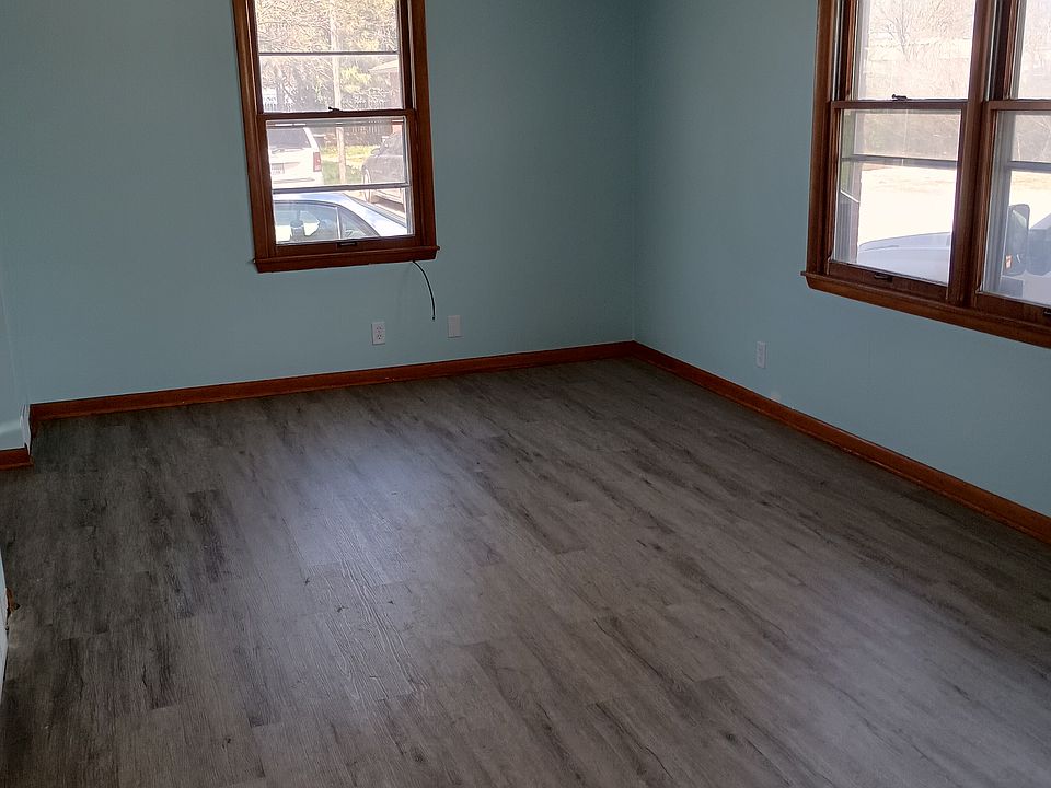 1st image of 952 W Mary St #952