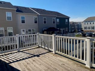 10726 Shadewell Spring Way, Manassas, VA 20112