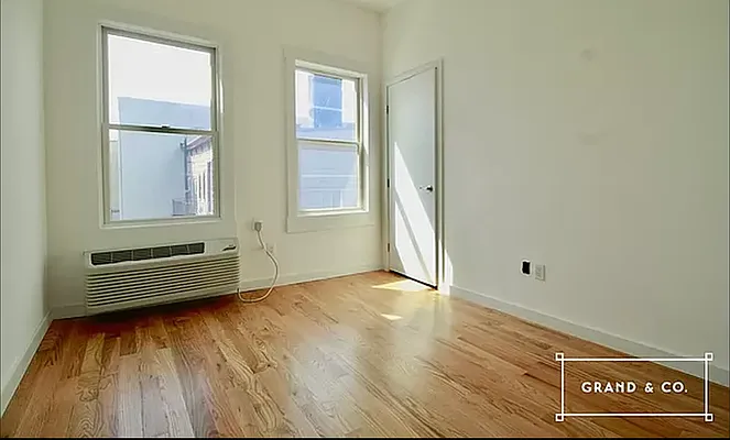 Rented by Grand & Co. | media 12