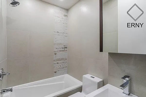 Rented by ERNY LLC | media 7