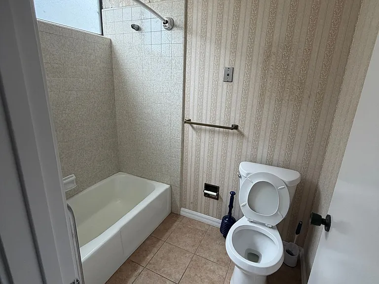 3013 Horton Ave — Photo 10