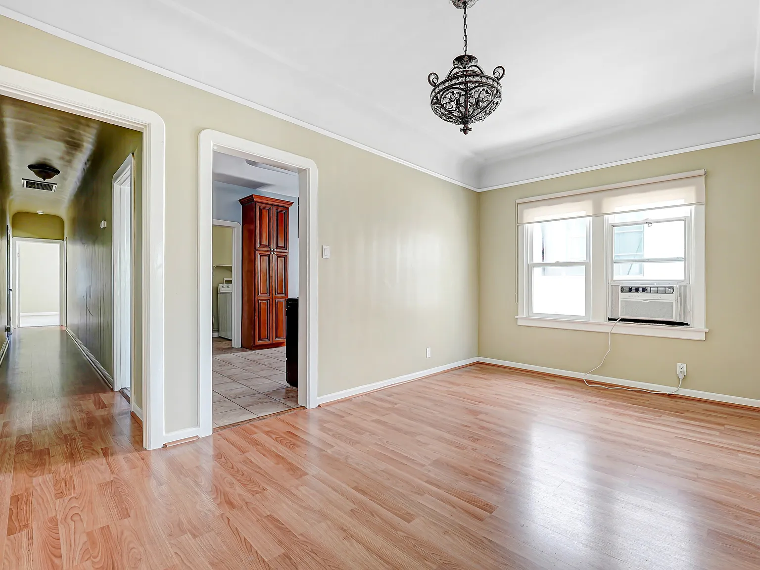 2 bed, 1250 sqft, $4,000 — Photo 4