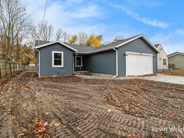 3383 Leon St, Muskegon, MI 49441