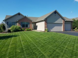 5424 Talon Trl, Machesney Park, IL 61115