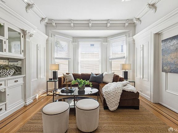 2nd image of 716 Ashbury St