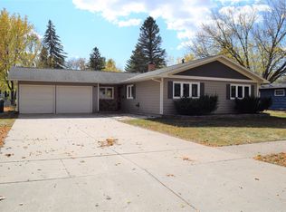 2030 Olwien St, Brookings, SD 57006