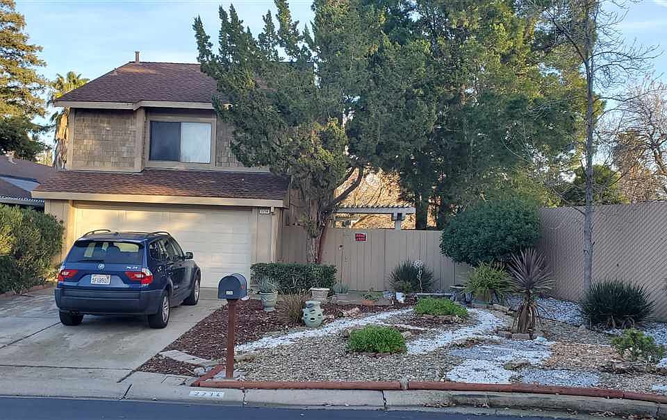 2nd image of 2234 Old Creek Cir