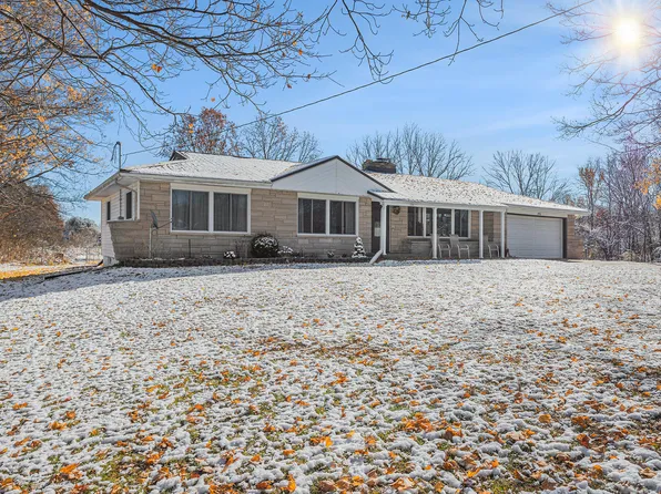 19596 Capital Ave NE, Battle Creek, MI 49017