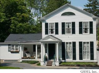 28 Albany St, Cazenovia, NY 13035