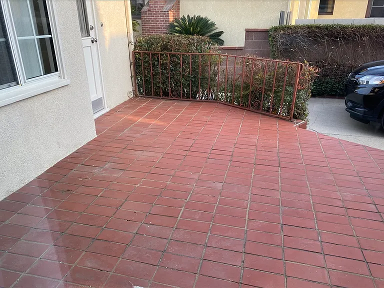 2347 Josie Ave — Photo 9