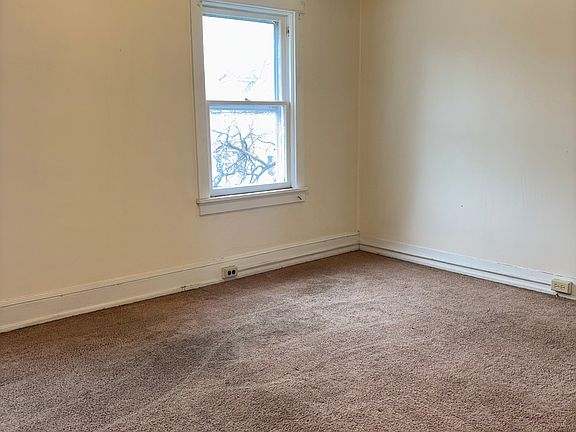 5th image of 1918 Newberry St #2