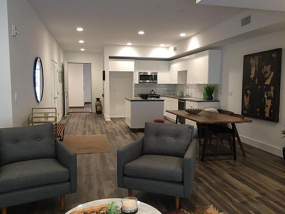 4th image of 1215 S Bedford St #104