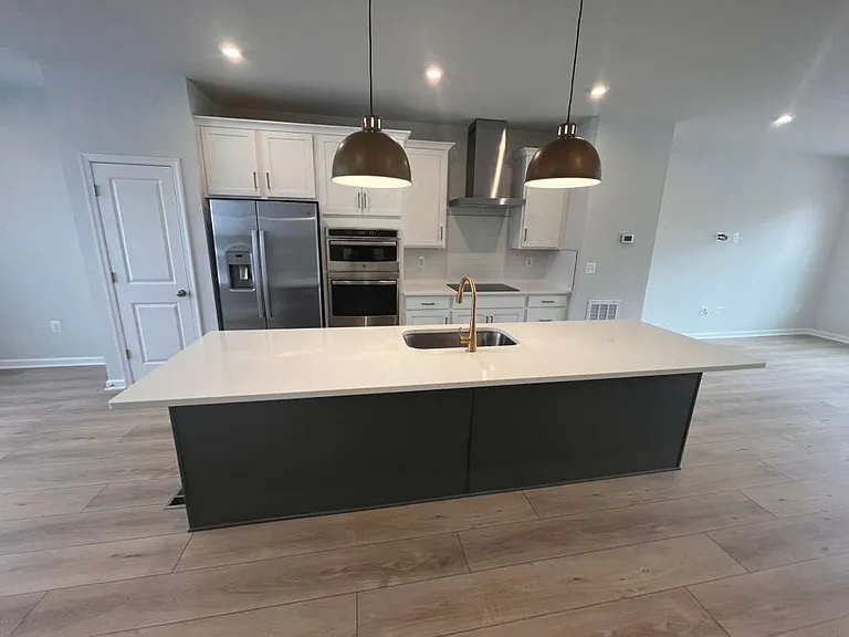 426 Burden Dr #1 — Photo 1