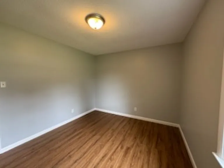 6626 Julliard Dr — Photo 14