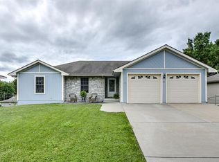 931 Duncan, Excelsior Springs, MO 64024