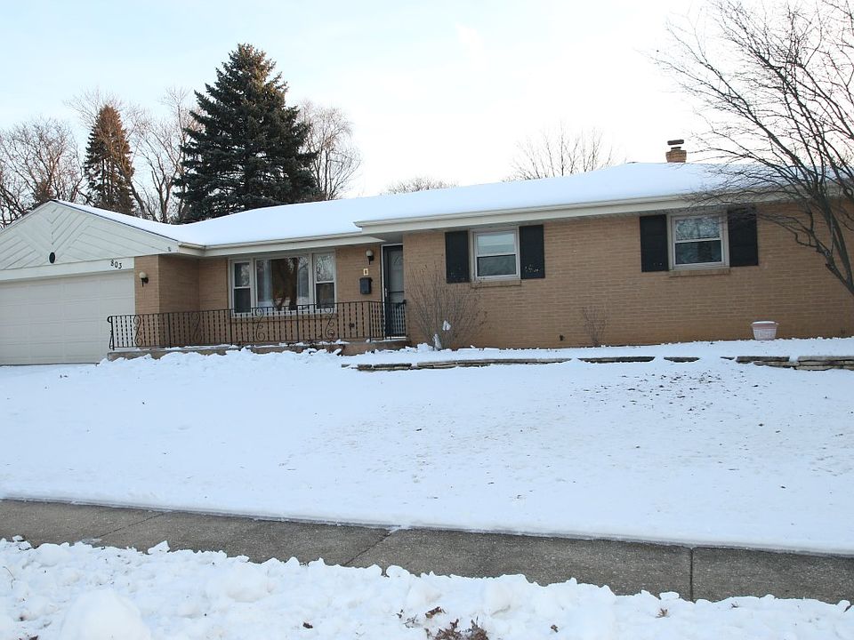 1st image of 803 Tamarack Ln