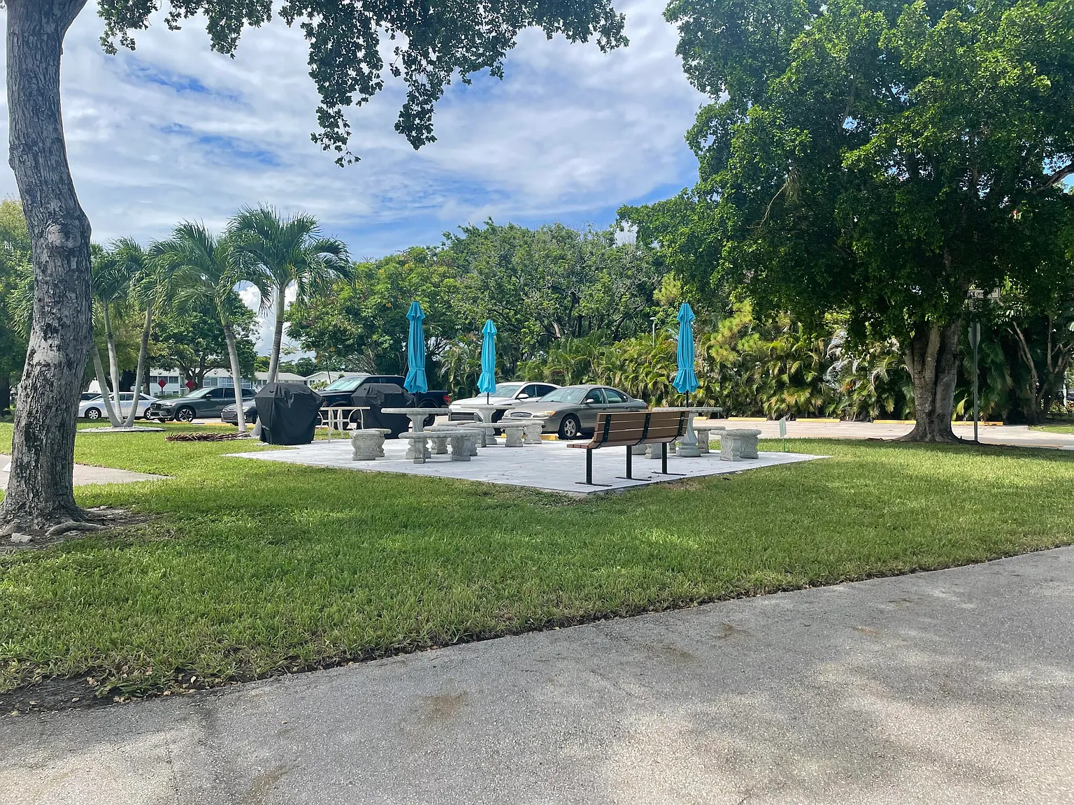 2 bed, 2.0 bath, 1000 sqft, $2,500 — Photo 1