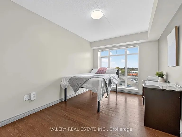 328 Regina St N #602 — Photo 8