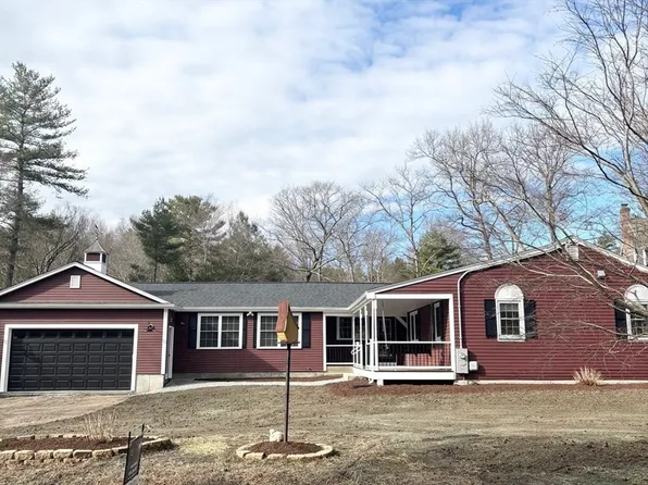 149 Wampum St, Plainville, MA 02762
