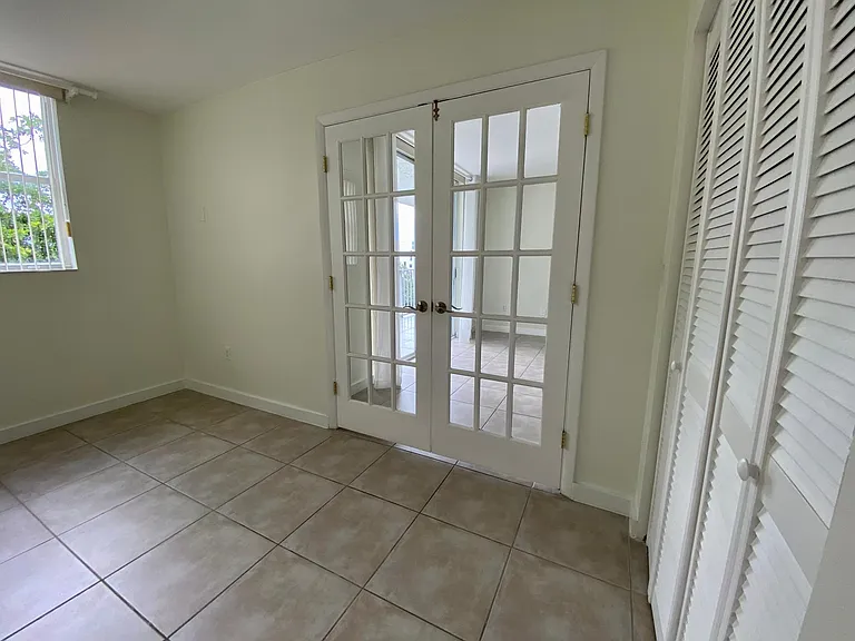 650 NE 64th St #G602 — Photo 22