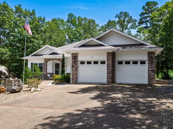 7 Illescas Way, Hot Springs Village, AR 71909