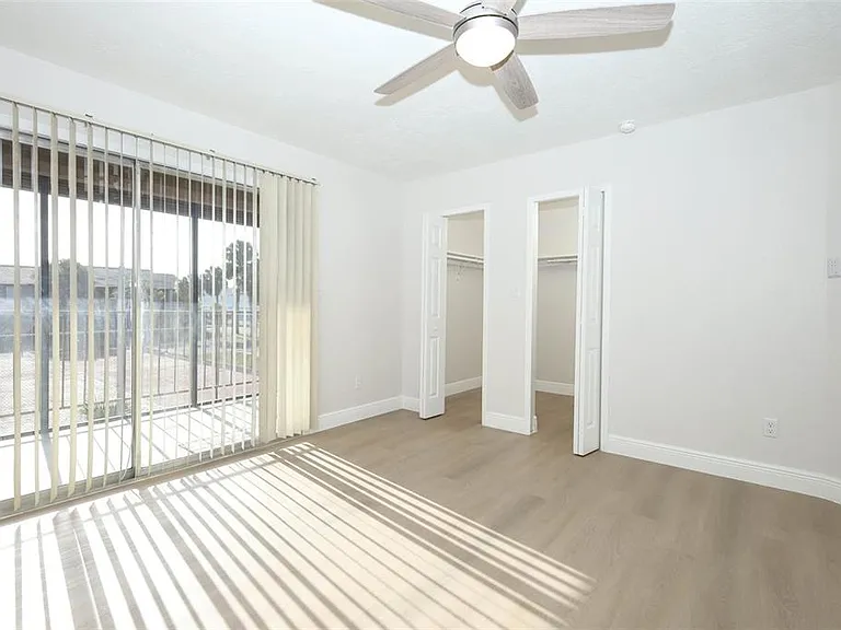 4029 Henley Rd #1705 — Photo 16